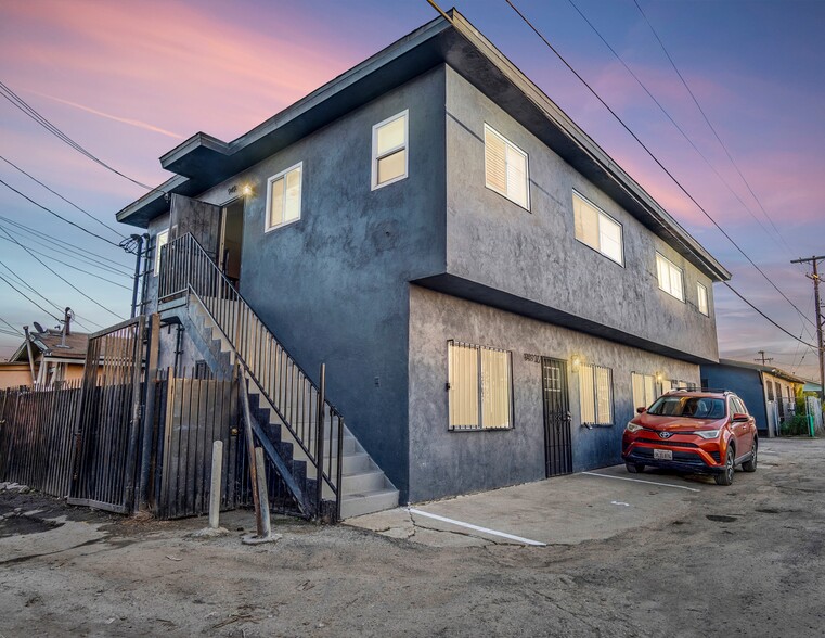 More Photos Of 945 W 76th St, Los Angeles Apartments For Sale