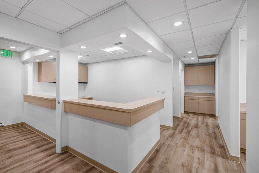 More Photos Of 1304 15th St, Santa Monica Medical For Lease