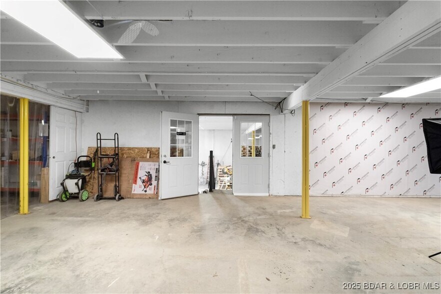 More Photos Of 706 N Main St, Gravois Mills General Retail For Sale