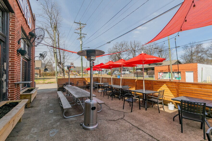 More Photos Of 1804 E Main St, Chattanooga General Retail For Sale