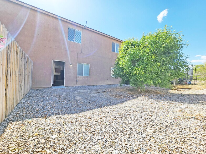 More Photos Of 1951 Teepee Rd, Pahrump Apartments For Sale