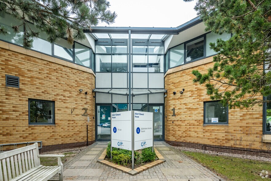 More Photos Of The Pavilions, Preston Office For Sale