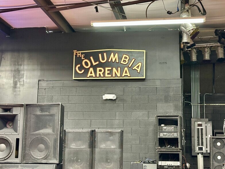 More Photos Of 832 Gallia St, Portsmouth Theater Concert Hall For Sale