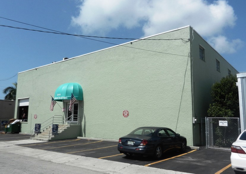 Primary Photo Of 311 Margaret St, Key West Storefront Retail Office For Sale