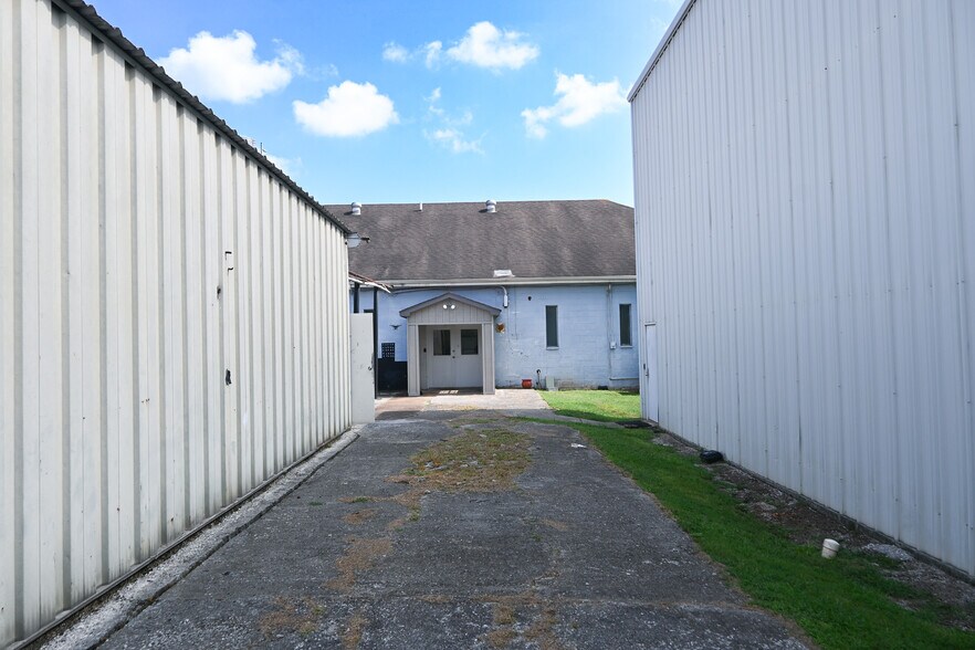 More Photos Of 7220 Governors West NW, Huntsville Industrial For Sale