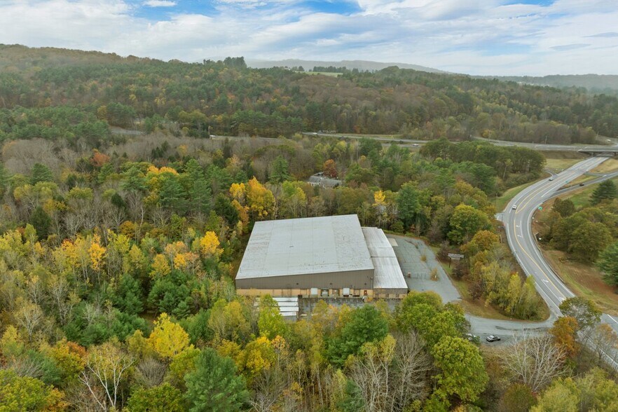 Primary Photo Of 326 Dartmouth College Hwy, Lebanon Warehouse For Sale
