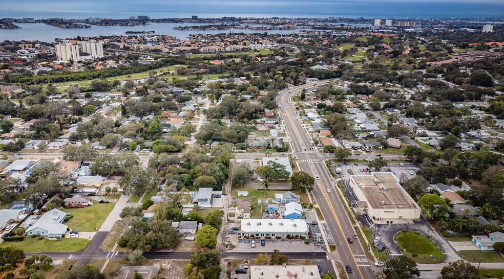 More Photos Of 5702 Gulfport Blvd S, Gulfport Office For Lease