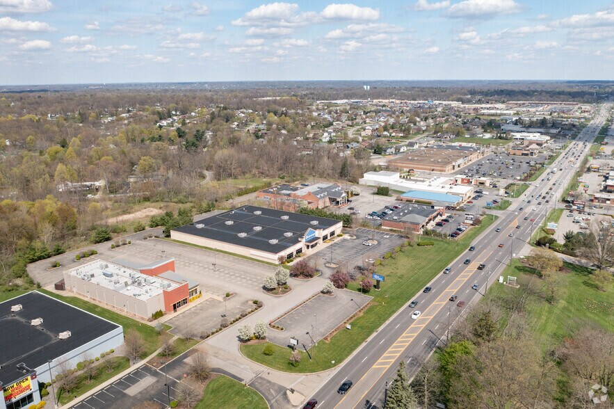 More Photos Of 320 Boardman Poland Rd, Youngstown General Retail For Sale