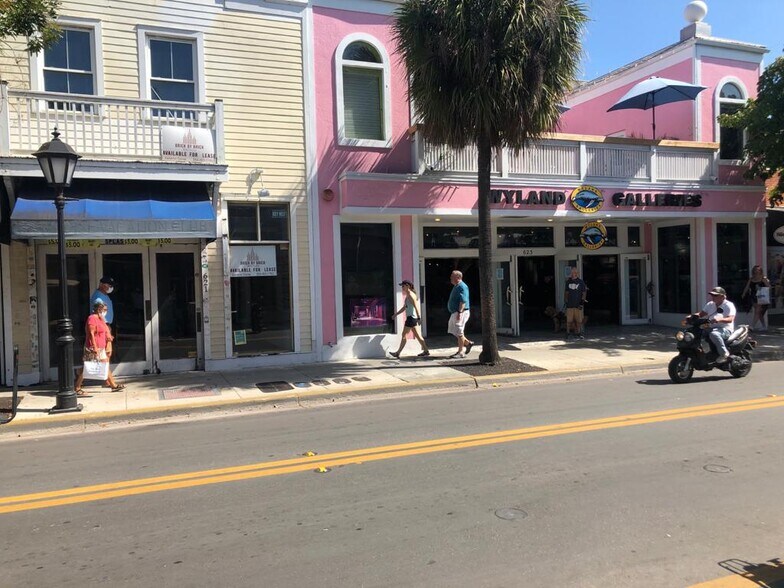 More Photos Of 619-621 Duval St, Key West General Retail For Sale