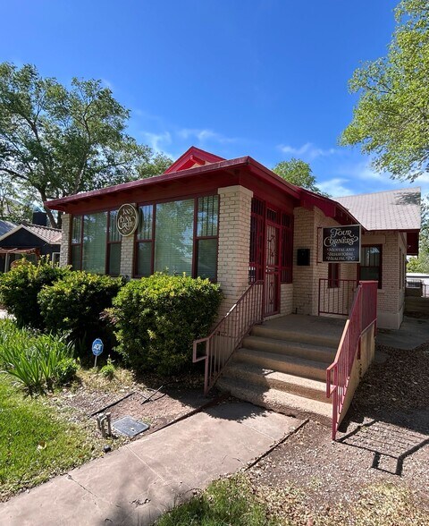 More Photos Of 1003 Luna Cir NW, Albuquerque Office For Sale