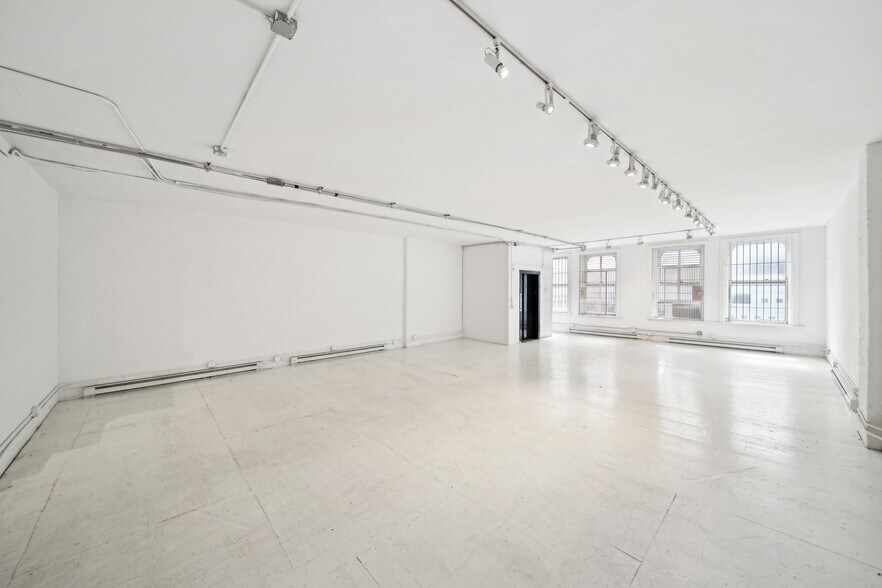 More Photos Of 359 Broadway, New York Office For Lease