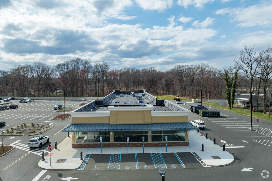 More Photos Of 1450-1500 Rt-35, Middletown Unknown For Lease