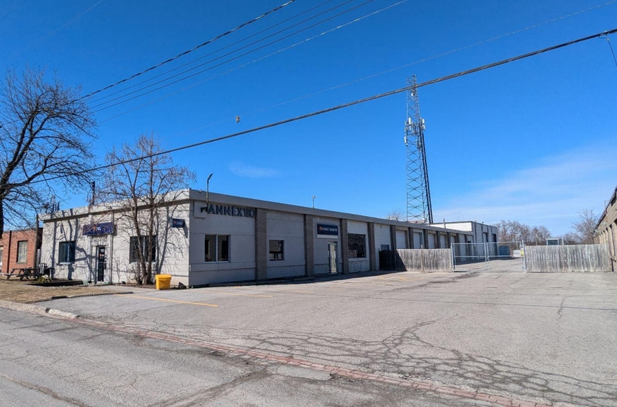 Primary Photo Of 180 Chatham St, Hamilton Warehouse For Sale