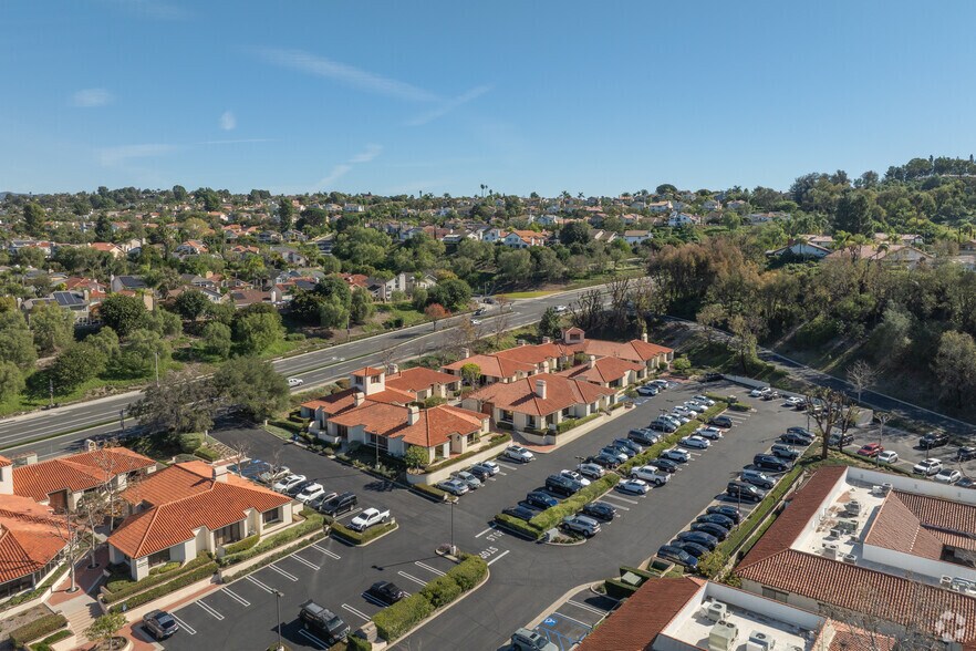 More Photos Of 26161 Marguerite Pky, Mission Viejo Office For Lease