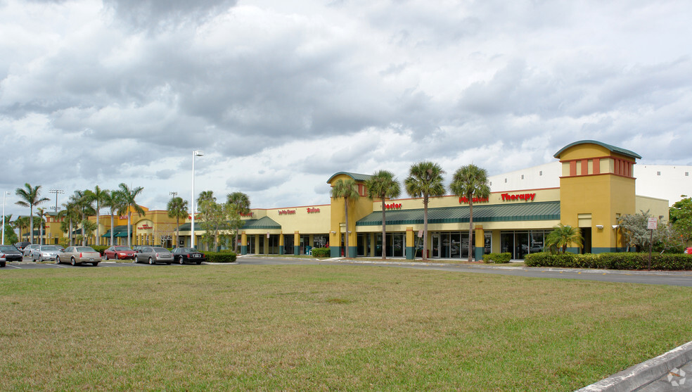 Primary Photo Of 7642-7686 Nob Hill Rd, Tamarac Unknown For Lease