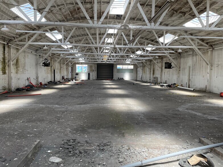 More Photos Of 110 E 14th St, San Leandro Freestanding For Sale