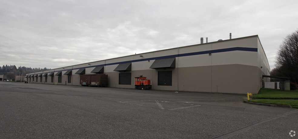 More Photos Of 2119 SE Columbia Way, Vancouver Unknown For Lease