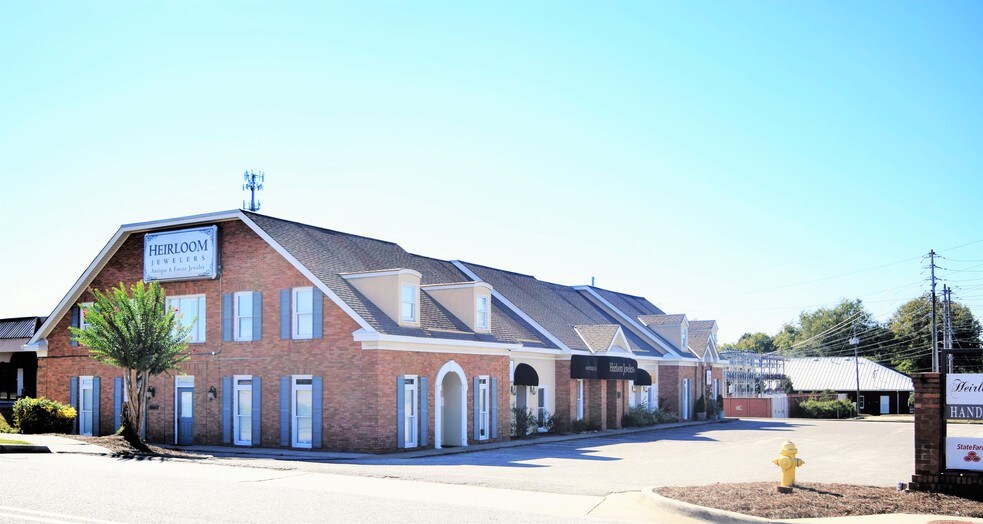 Primary Photo Of 6940 Vaughn Rd, Montgomery Office For Sale