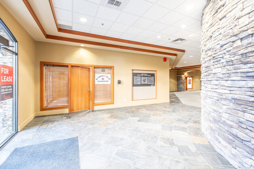 More Photos Of 1480 Foster St, White Rock Apartments For Lease