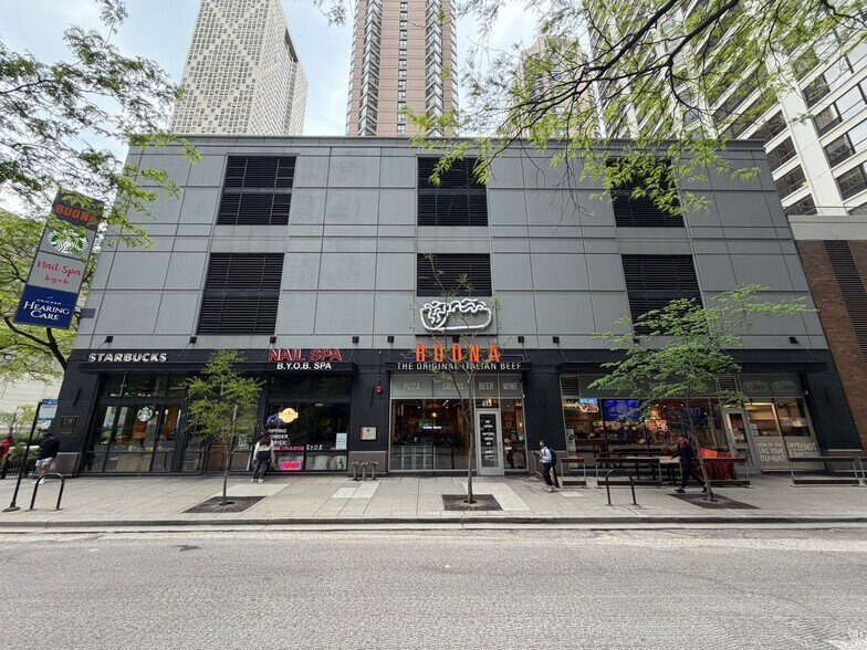 Primary Photo Of 401 E Ontario St, Chicago Apartments For Lease