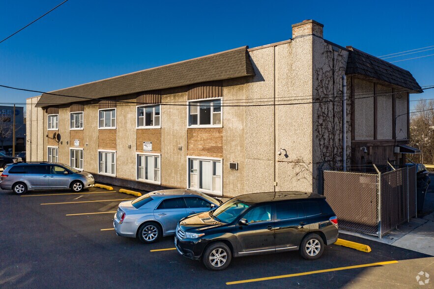More Photos Of 1835 N 19th Ave, Melrose Park Medical For Lease