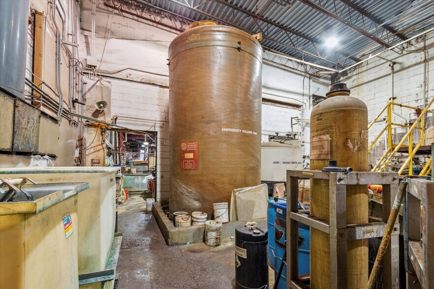 More Photos Of 2103 Wishart st, Philadelphia Warehouse For Sale