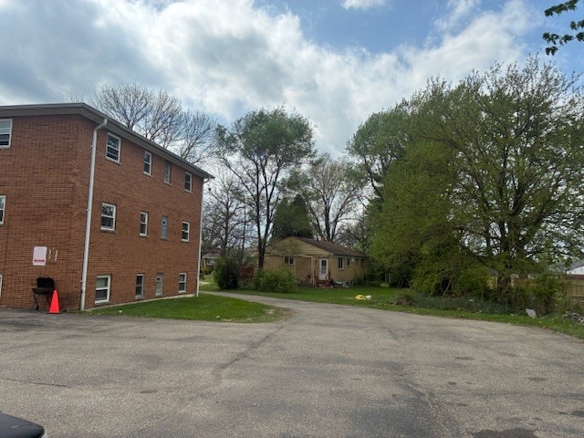 More Photos Of 7240 Longwood Ct, Cincinnati Apartments For Sale