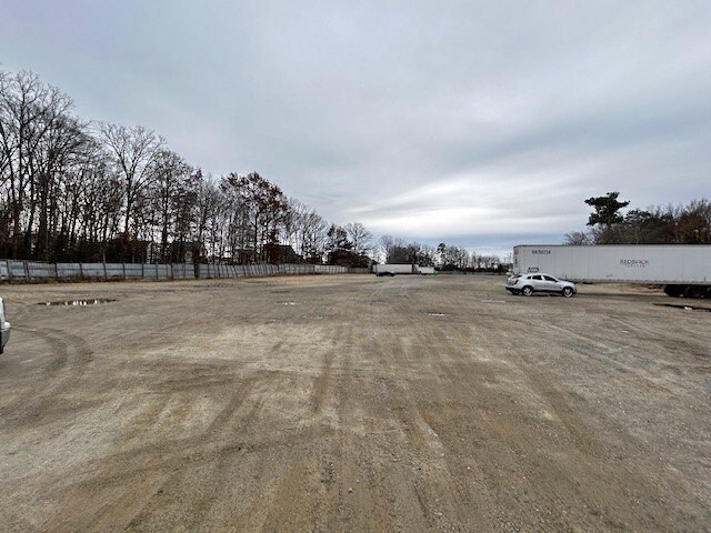 More Photos Of 14000 Crain Hwy, Brandywine Land For Sale