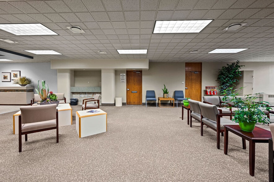 More Photos Of 2530 N 8th St, Grand Junction Medical For Sale