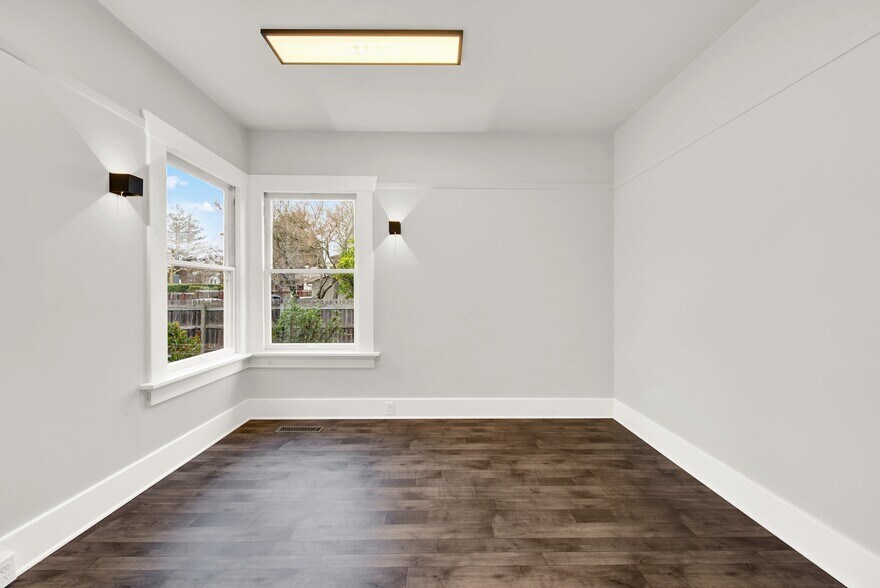 More Photos Of 1763 2nd St, Napa Office Residential For Sale