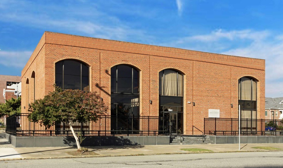 Primary Photo Of 2901 Huntington Ave, Newport News Office For Sale