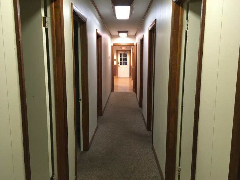 More Photos Of 790 Baltimore Pike, Concordville Storefront Retail Office For Lease