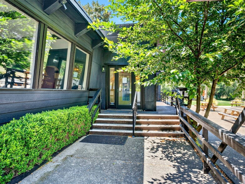 More Photos Of 16451 Golf rd, Cobb Golf Course Driving Range For Sale