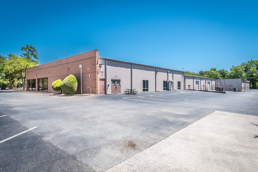 More Photos Of 3860 Faber Place Dr, North Charleston Office For Lease