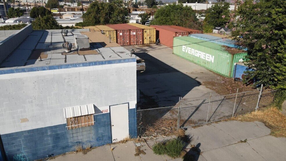 Primary Photo Of 432 W Oak St, San Bernardino Auto Repair For Sale