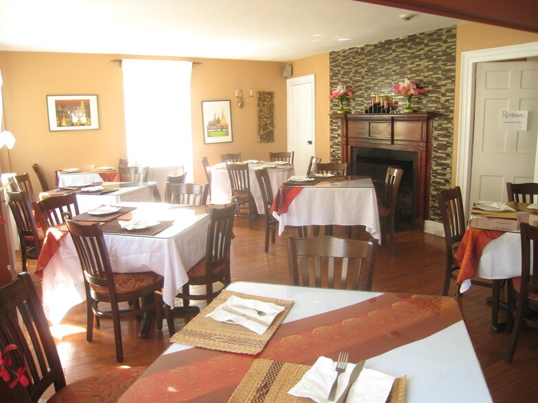 More Photos Of 218 Kent Rd, New Milford Restaurant For Sale