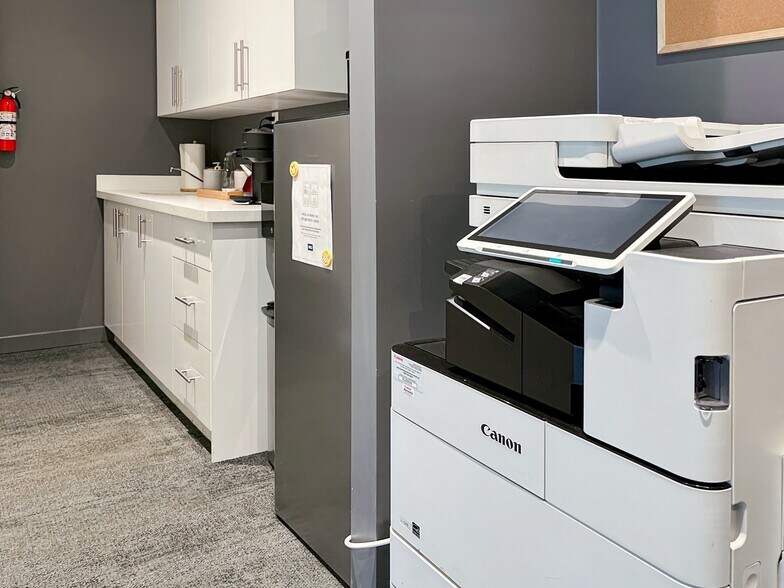 More Photos Of 4763-4789 Yonge St, Toronto Office For Lease