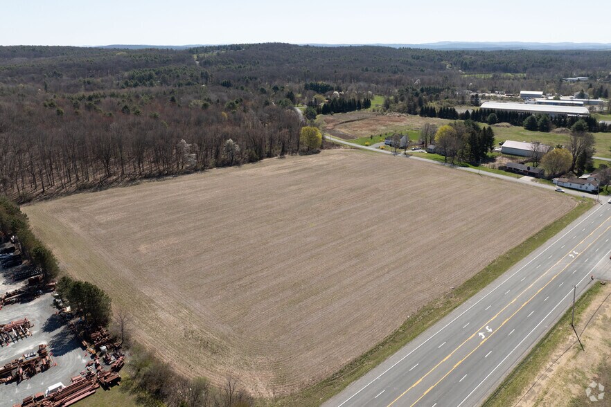 More Photos Of 2169 River Rd, Coeymans Unknown For Lease