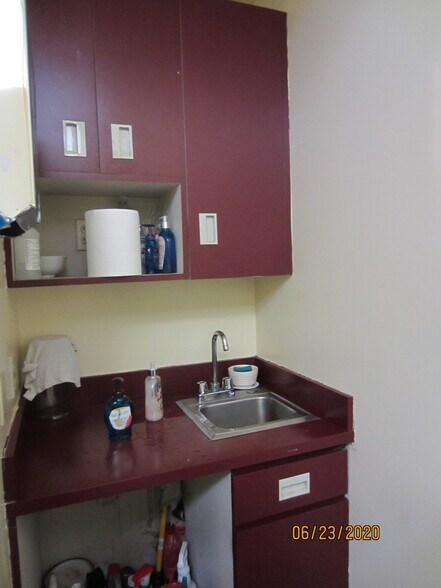 More Photos Of 1351 Powell St, San Francisco Apartments For Lease