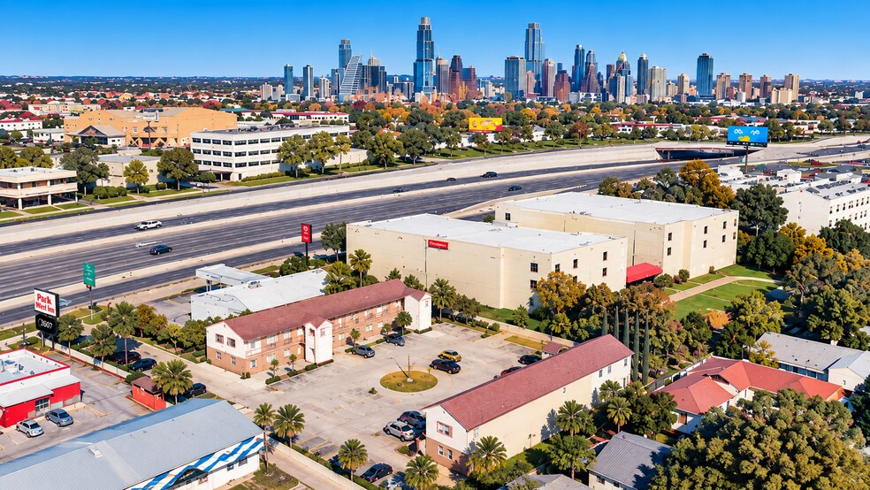 More Photos Of 2607 S I-35, Austin Hotel For Sale