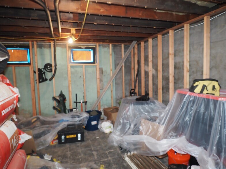 More Photos Of 78 Hart Blvd, Staten Island Rehabilitation Center For Lease