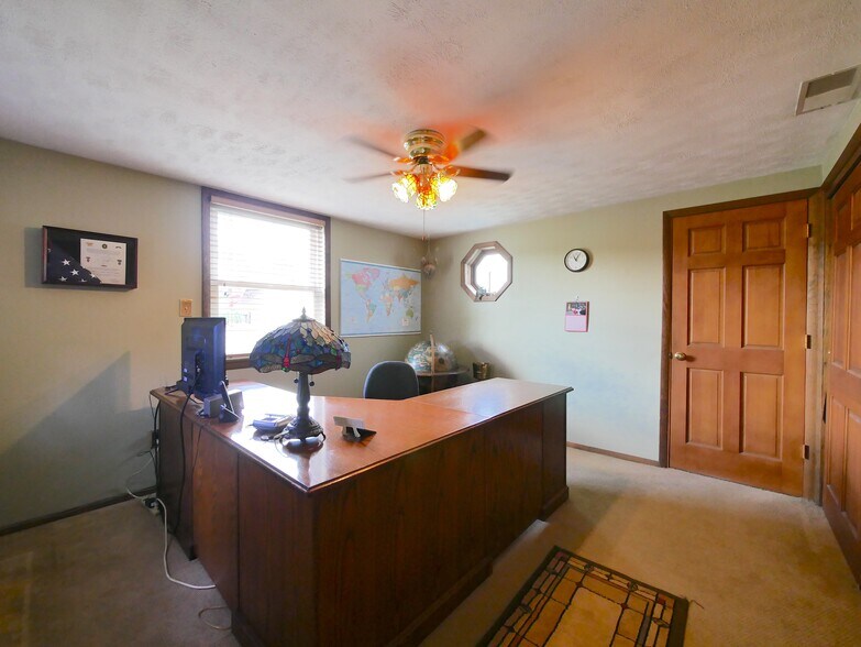 More Photos Of 56721 Ferry Landing Rd, Shadyside Shelter For Sale