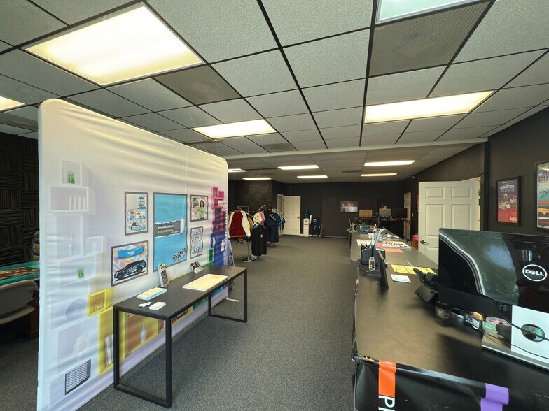 More Photos Of 17960 Toledo Blade Blvd, Port Charlotte Medical For Lease