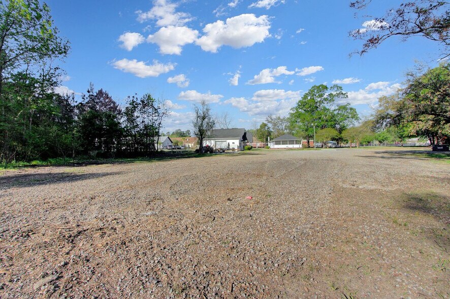 More Photos Of 860 Orangeburg Rd, Summerville Office Residential For Sale