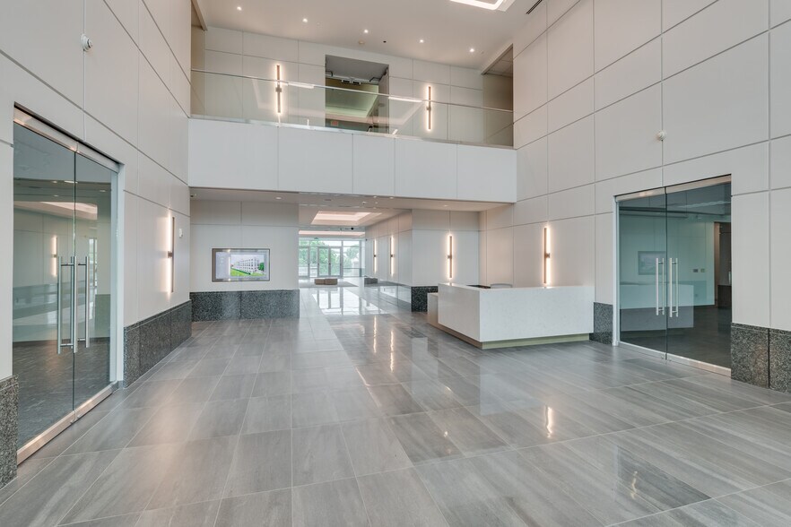 More Photos Of 5100 Tennyson Pky, Plano Unknown For Lease