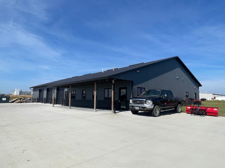 Primary Photo Of 501 Prosperity Way, North Sioux City Industrial For Sale
