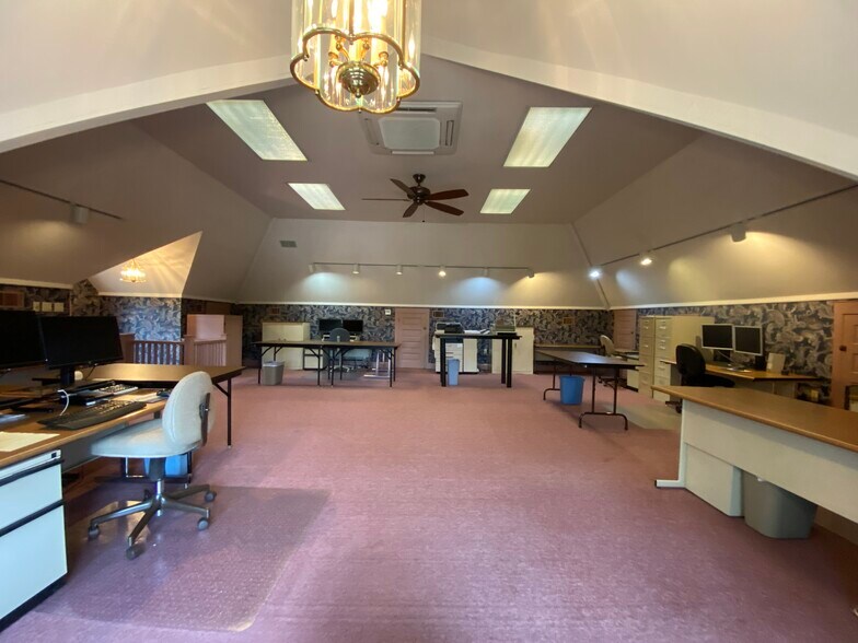 More Photos Of 505 N Market St, Wooster Office For Lease