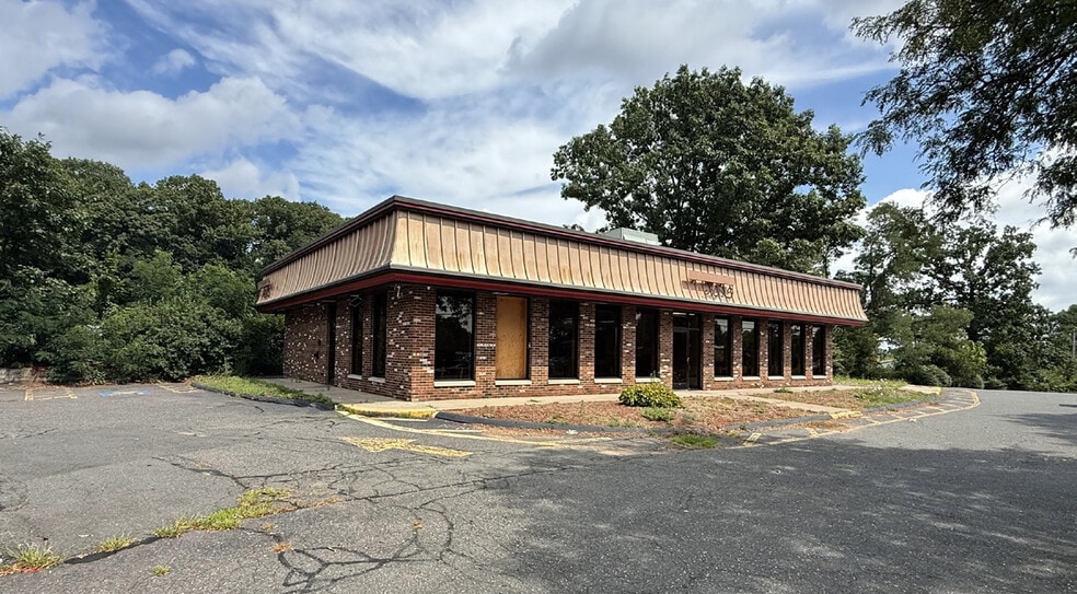 More Photos Of 331 South Rd, West Hartford Restaurant For Sale