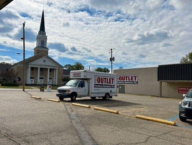 More Photos Of E Madison St @ E. Madison St., Bastrop Unknown For Lease