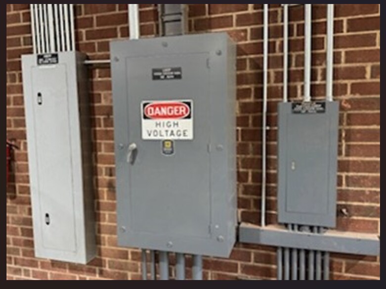 More Photos Of 312 S Miami Blvd, Durham Warehouse For Sale